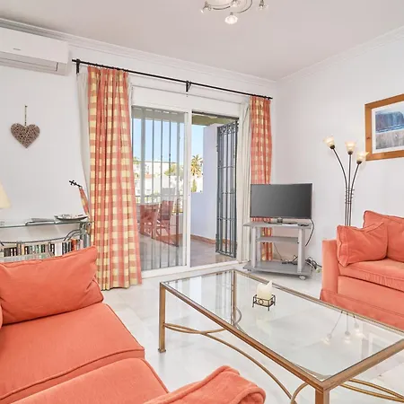 Townhouse Burriana Feriehus